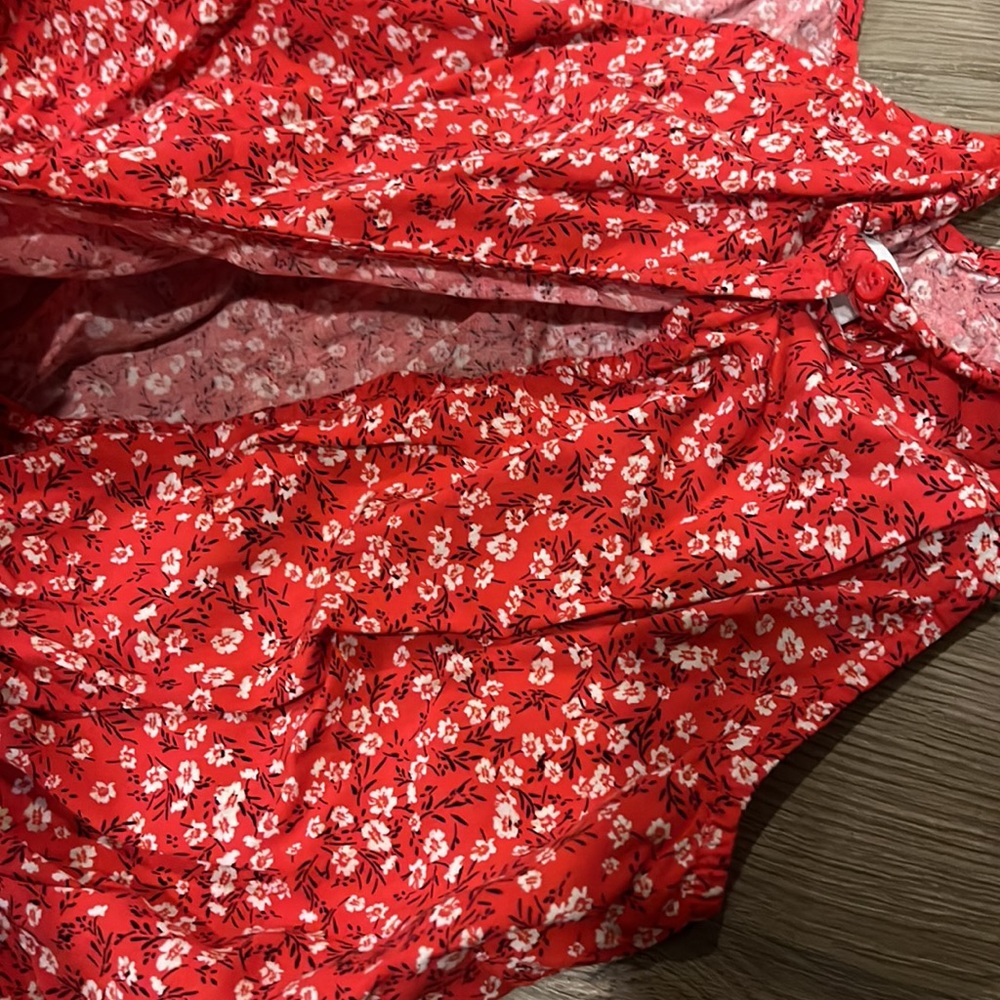 Small Red Romper - Picture 3 of 3
